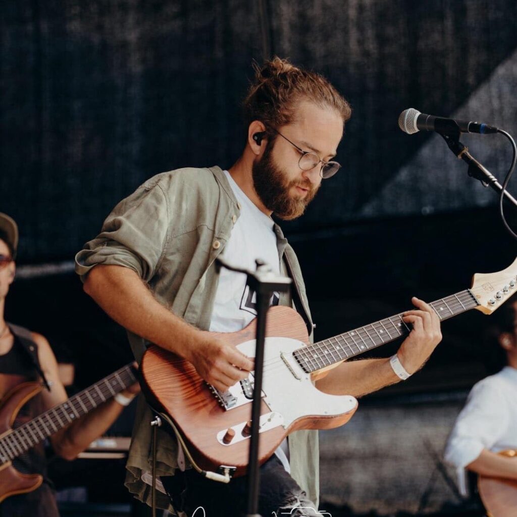 FLORIAN "FLODREAD" GÖRSCH(Main Voc, Rhythm Guitar)